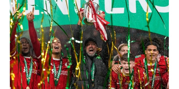 Liverpool conquista 10º título da Copa EFL